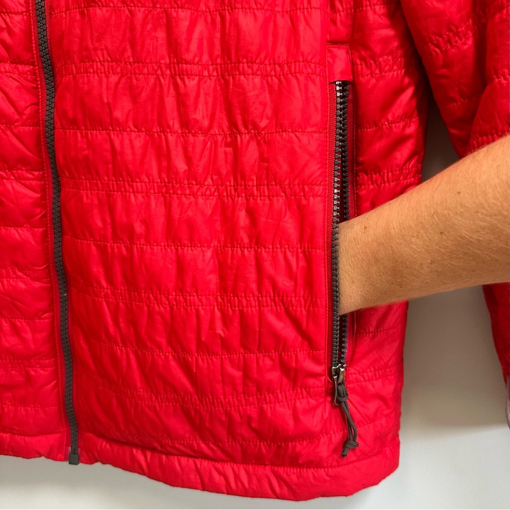 Columbia Omni-heat lightweight packable red puffer jacket, size small - Picture 5 of 16